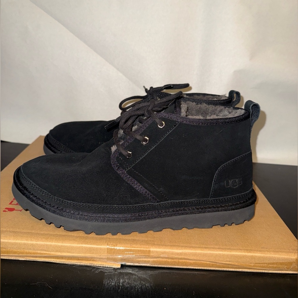 UGG Neumel Chukka Black Leather Wool Blend Fur Warm Boots Men Size 12